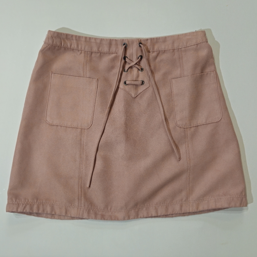 Hollister‎ Faux Suede Mini Skirt Juniors 9 Rose Pink Patch Pocket Lace Up Retro